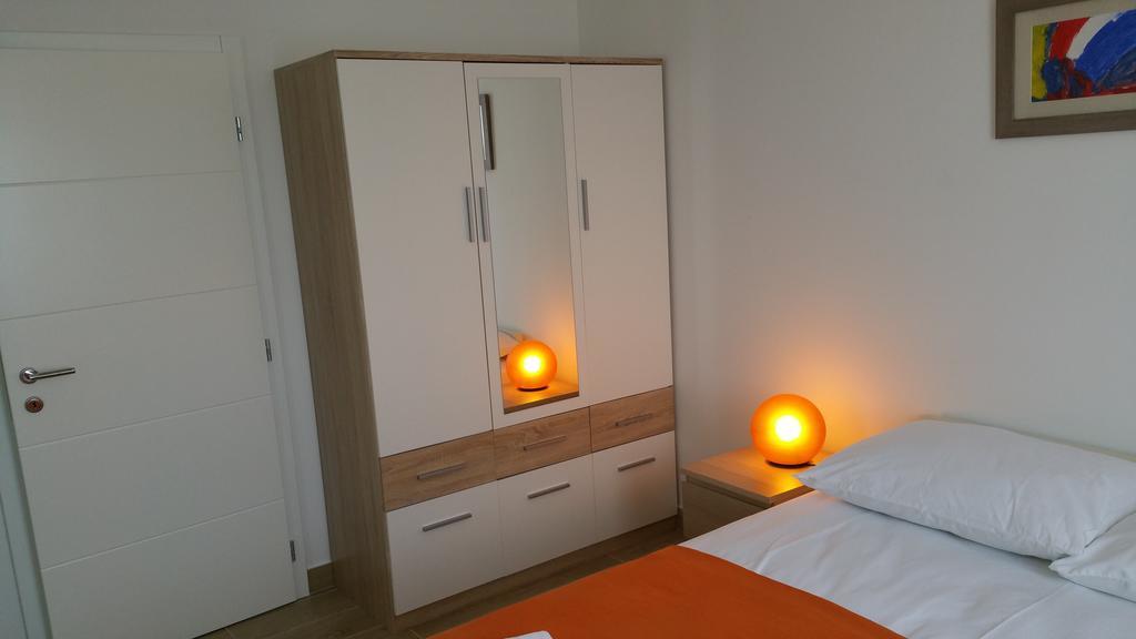 Apartments Ivancic Нови-Винодолски Номер фото